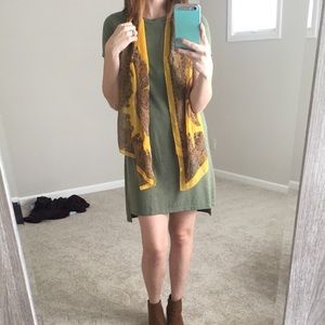 Lightweight Yellow Scarf
